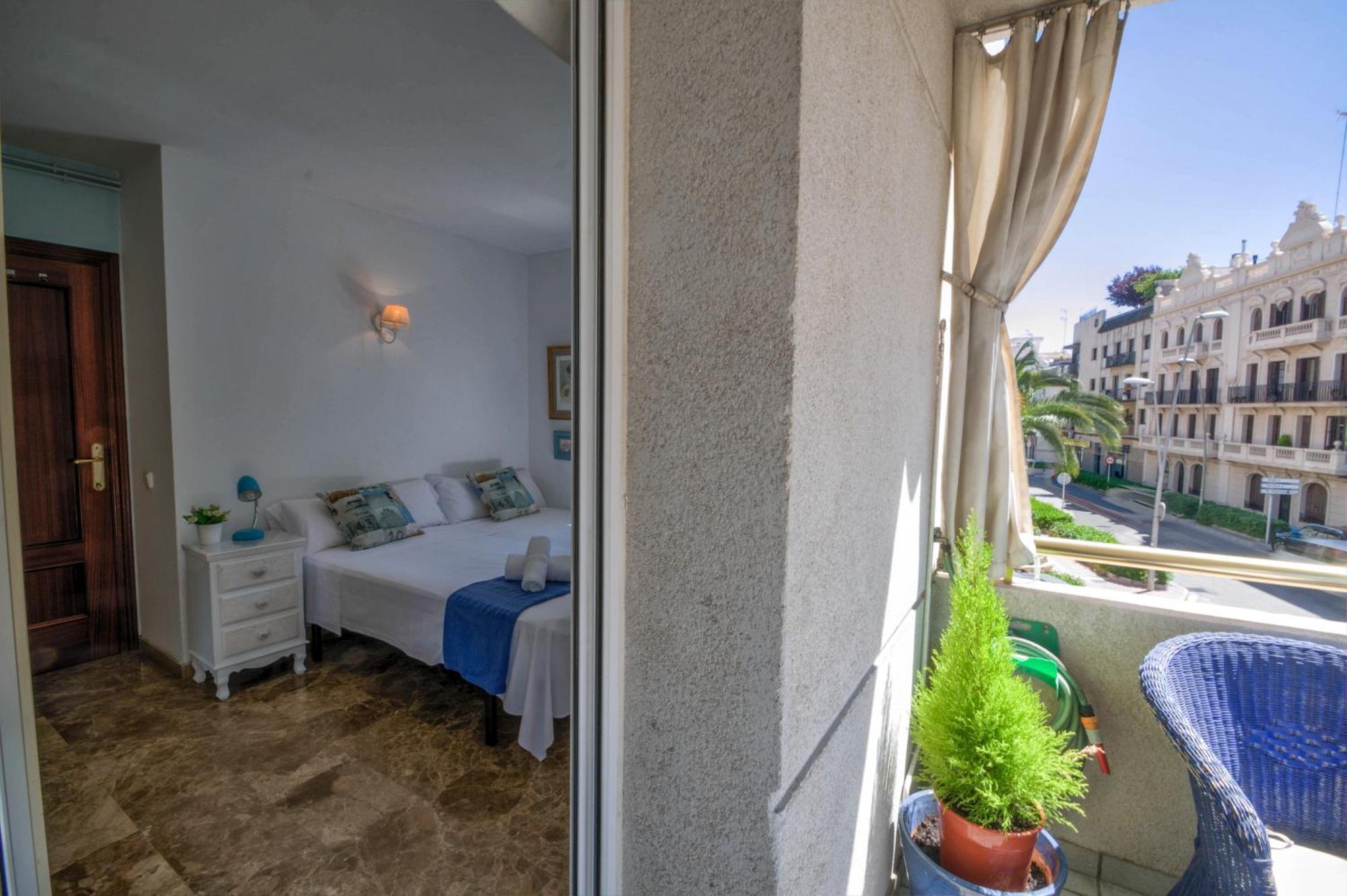 The Rose By Hello Homes Sitges Bagian luar foto